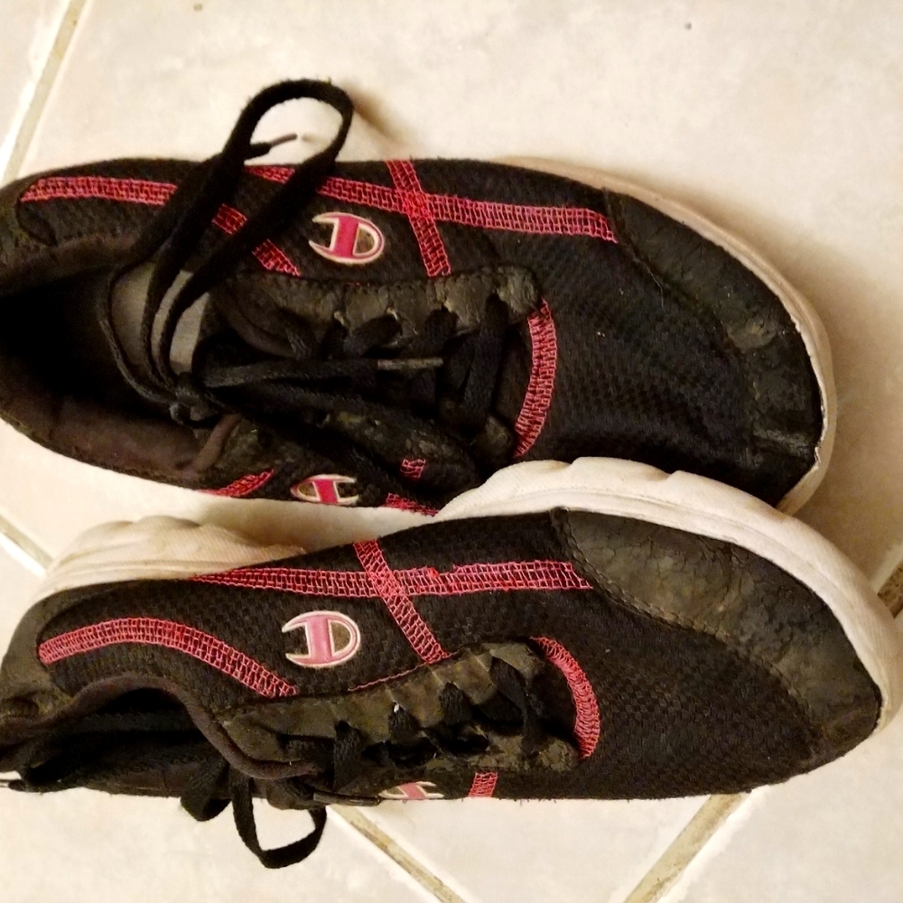 Champion low volume minimalist running shoes